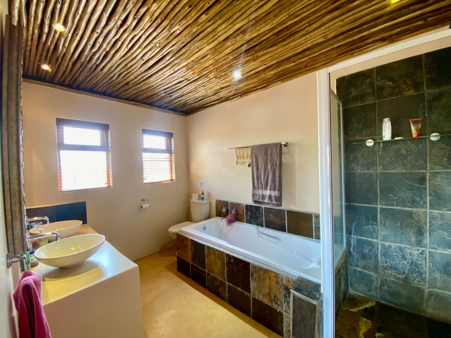 4 Bedroom Property for Sale in Zebula Golf Estate Limpopo