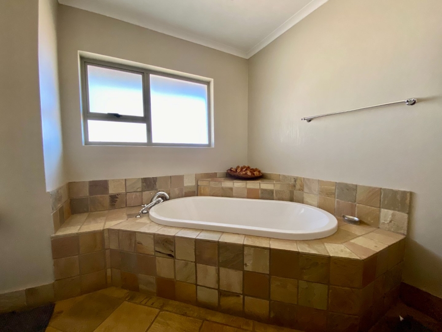4 Bedroom Property for Sale in Zebula Golf Estate Limpopo