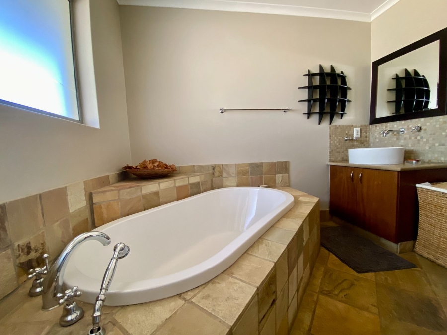 4 Bedroom Property for Sale in Zebula Golf Estate Limpopo