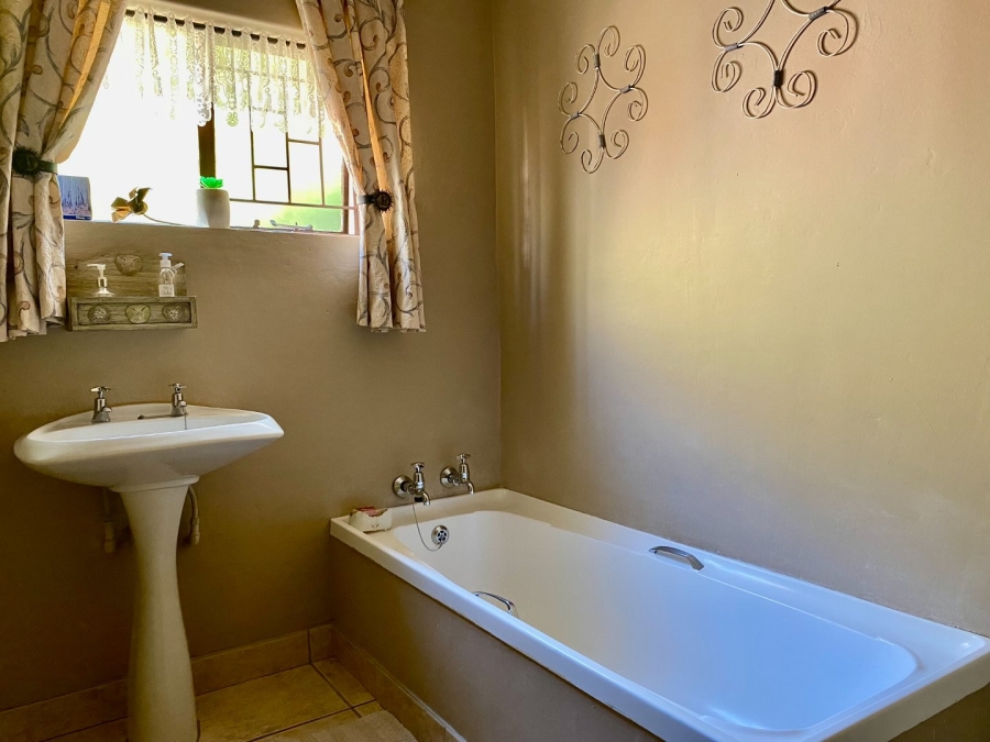 5 Bedroom Property for Sale in Bela Bela Limpopo