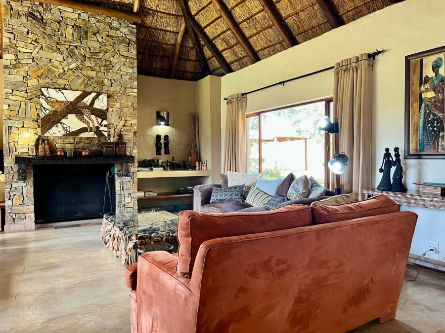 5 Bedroom Property for Sale in Zebula Golf Estate Limpopo