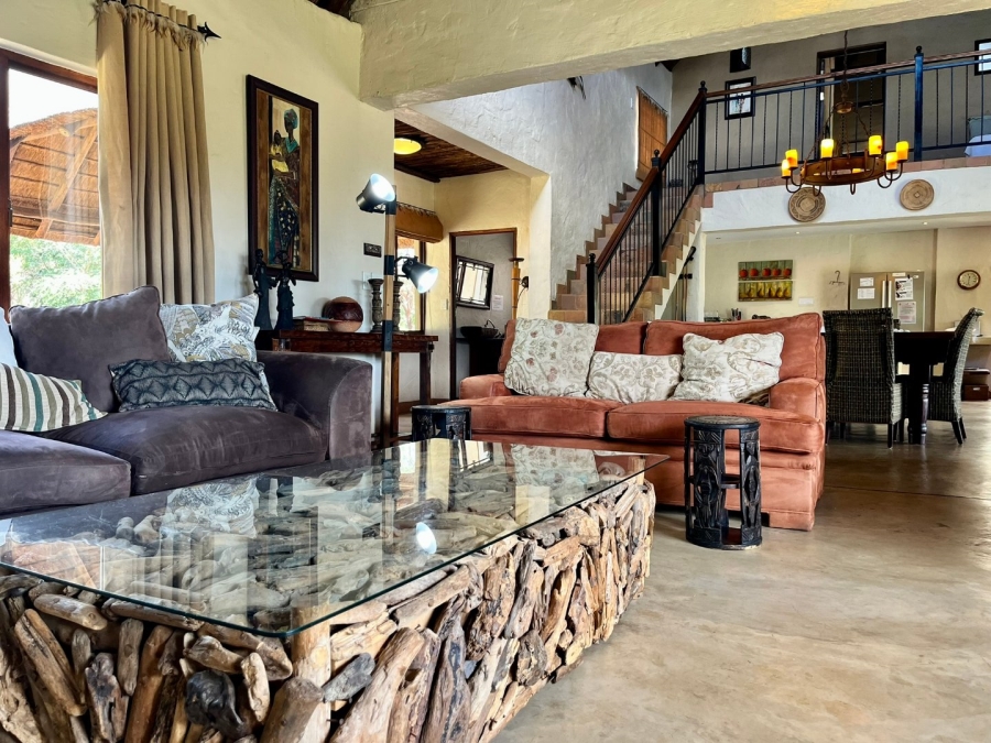 5 Bedroom Property for Sale in Zebula Golf Estate Limpopo