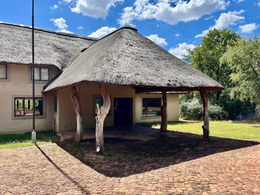 5 Bedroom Property for Sale in Zebula Golf Estate Limpopo