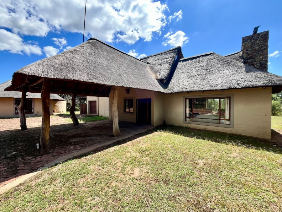 5 Bedroom Property for Sale in Zebula Golf Estate Limpopo