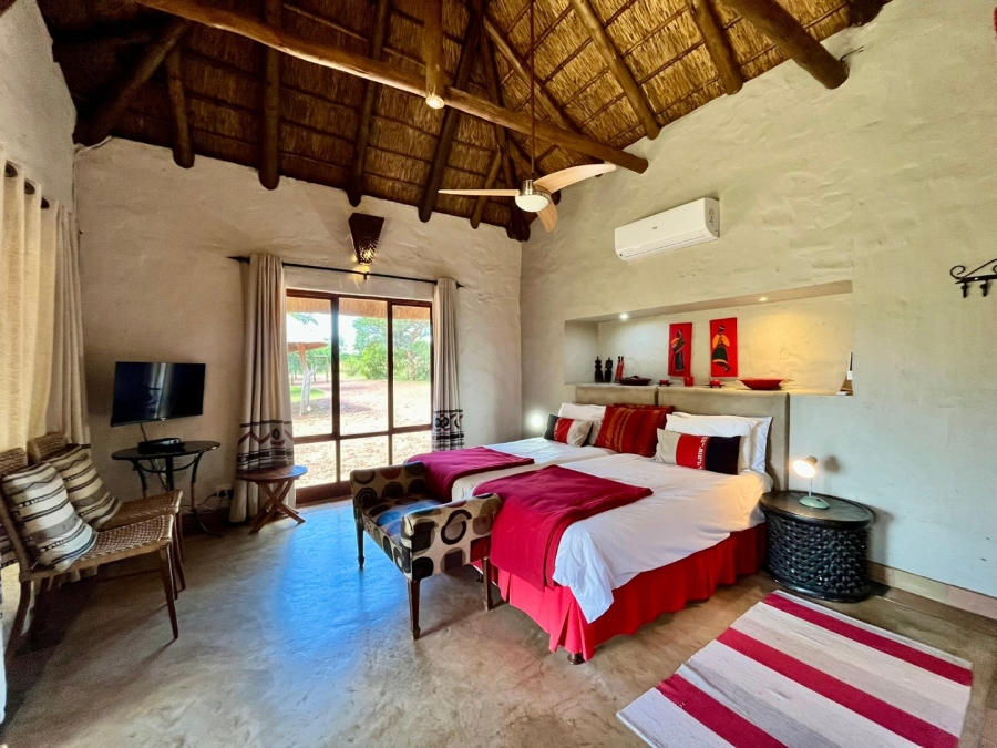 5 Bedroom Property for Sale in Zebula Golf Estate Limpopo