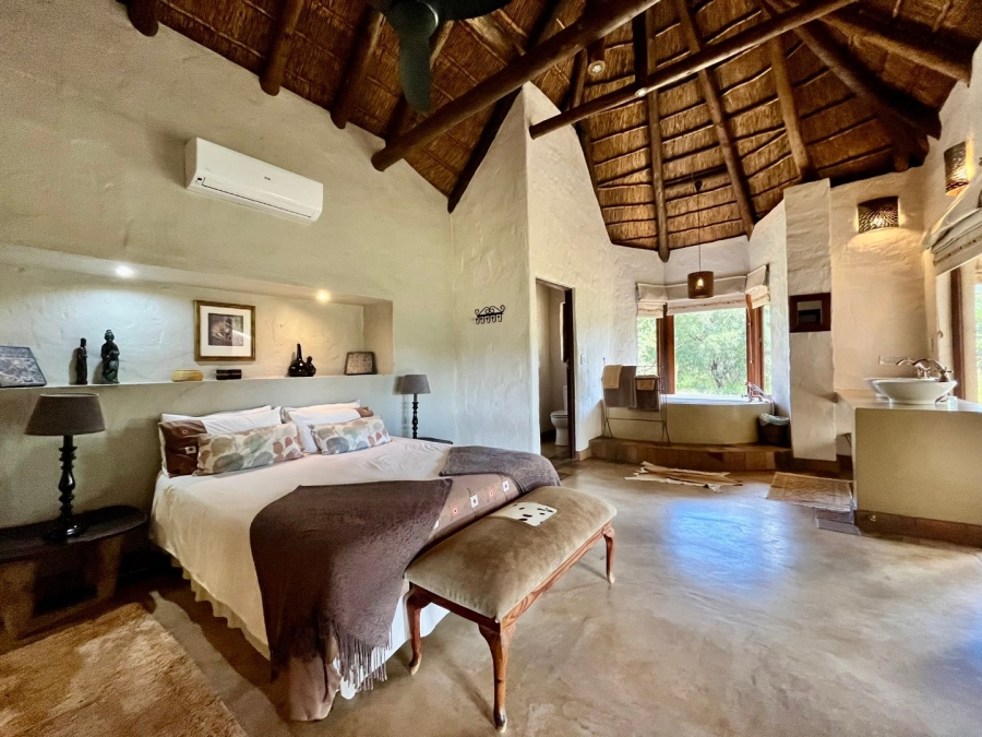 5 Bedroom Property for Sale in Zebula Golf Estate Limpopo