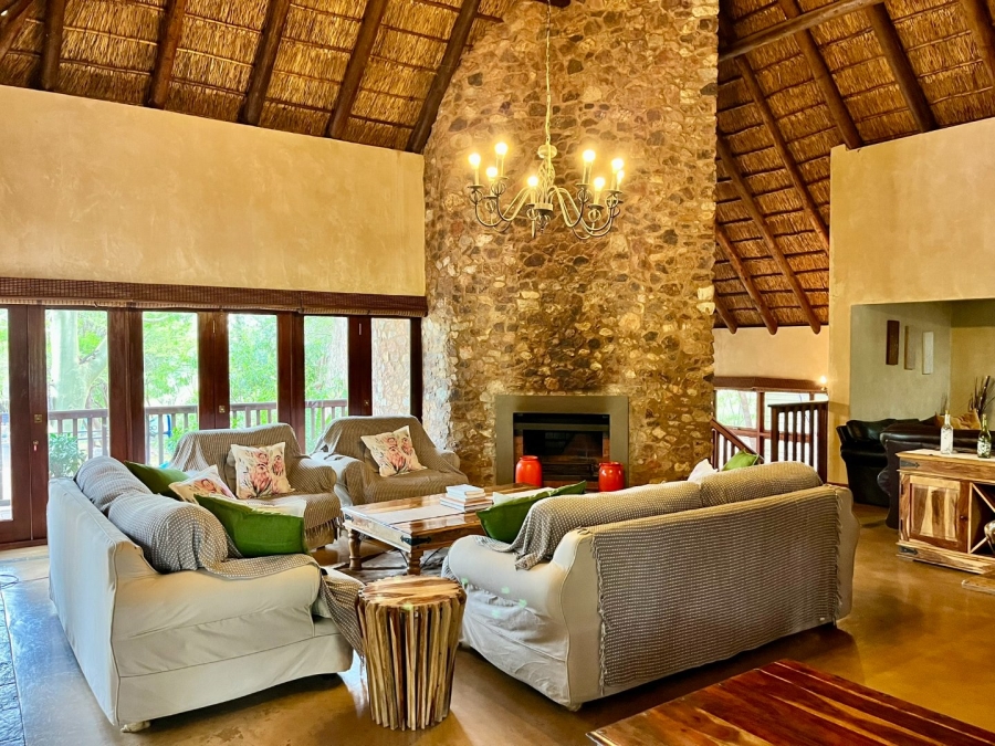6 Bedroom Property for Sale in Zebula Golf Estate Limpopo