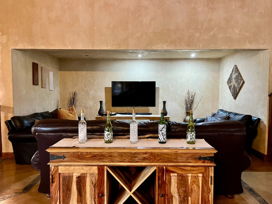 6 Bedroom Property for Sale in Zebula Golf Estate Limpopo