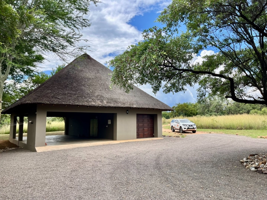 6 Bedroom Property for Sale in Zebula Golf Estate Limpopo