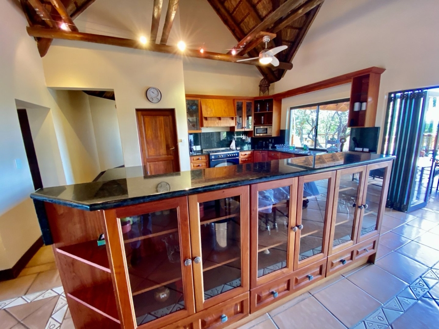 5 Bedroom Property for Sale in Zebula Golf Estate Limpopo