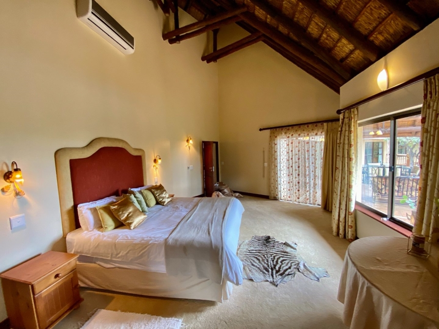 5 Bedroom Property for Sale in Zebula Golf Estate Limpopo