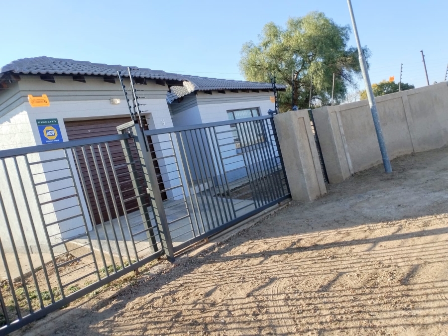 3 Bedroom Property for Sale in Ivydale A H Limpopo