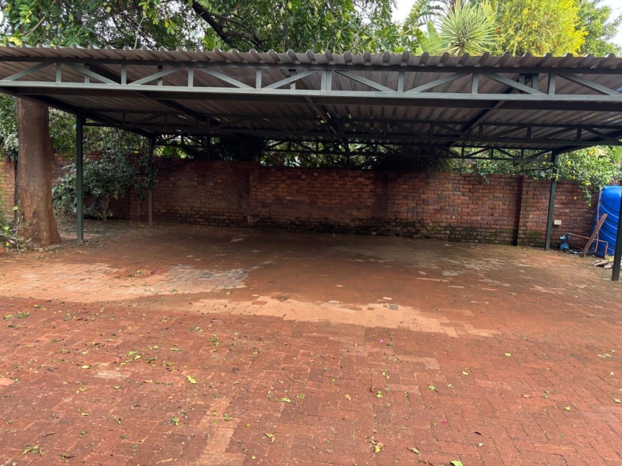 7 Bedroom Property for Sale in Kameeldoringpark Limpopo