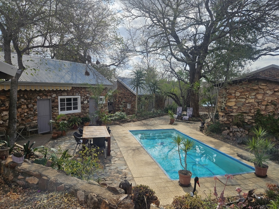 To Let 3 Bedroom Property for Rent in Ndlovumzi Limpopo