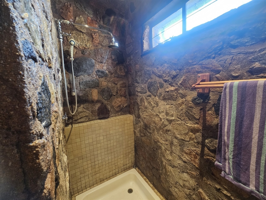 To Let 3 Bedroom Property for Rent in Ndlovumzi Limpopo