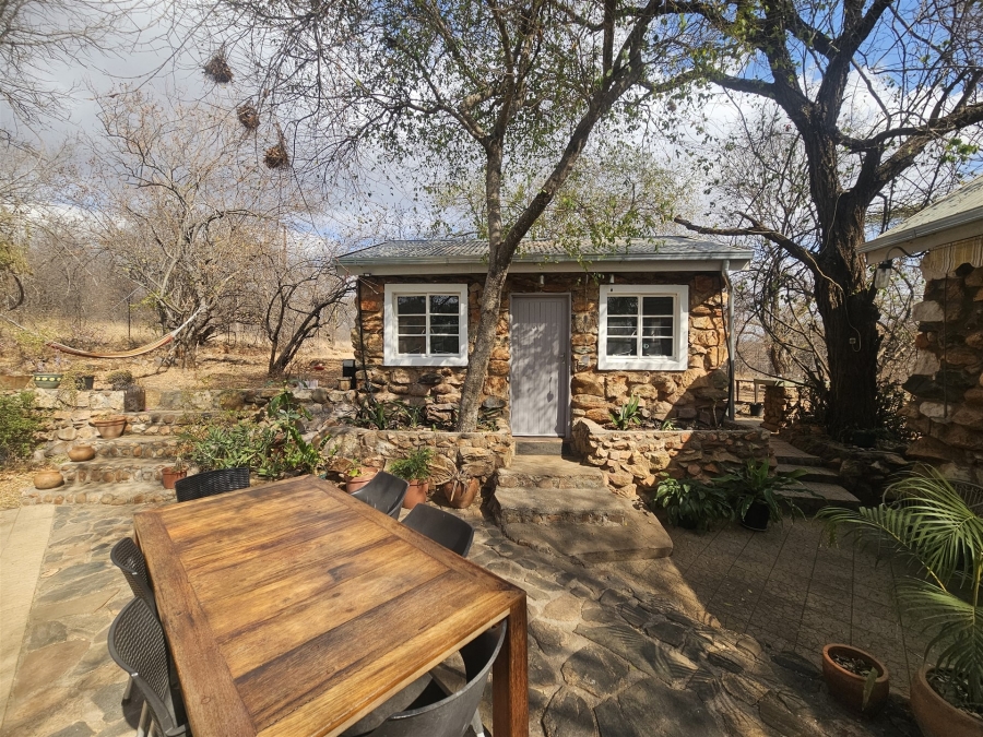 To Let 3 Bedroom Property for Rent in Ndlovumzi Limpopo