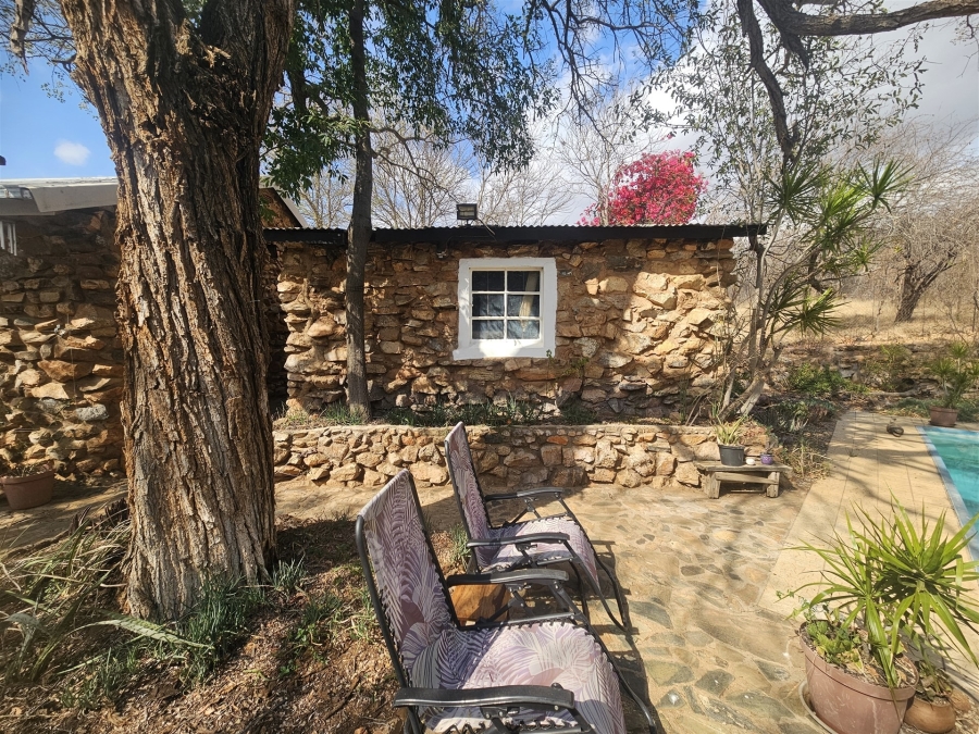 To Let 3 Bedroom Property for Rent in Ndlovumzi Limpopo