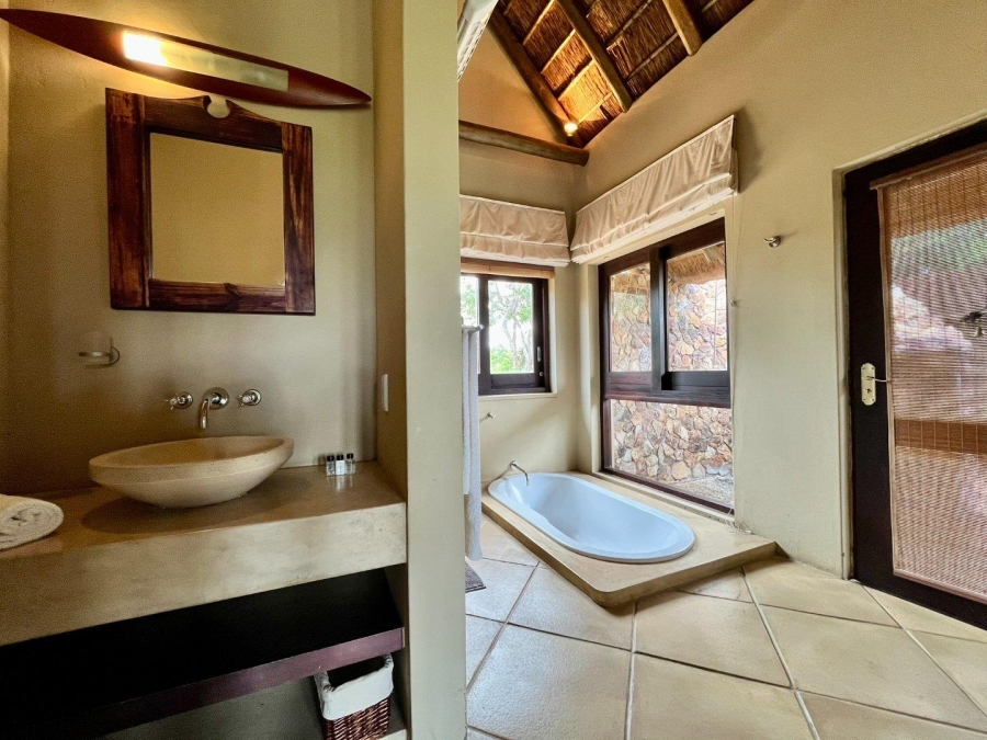 6 Bedroom Property for Sale in Zebula Golf Estate Limpopo