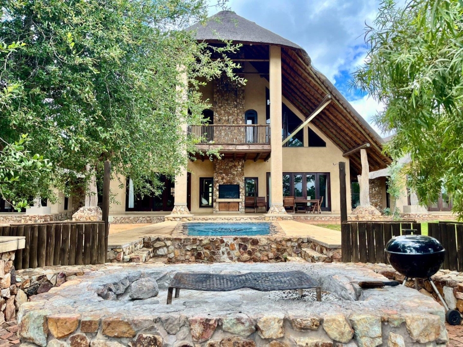 6 Bedroom Property for Sale in Zebula Golf Estate Limpopo