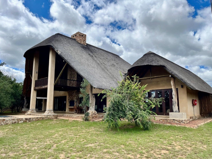 6 Bedroom Property for Sale in Zebula Golf Estate Limpopo