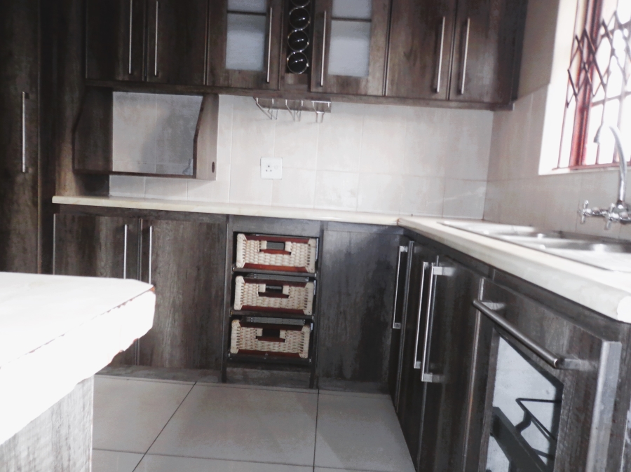 3 Bedroom Property for Sale in Mahlasedi Park Limpopo