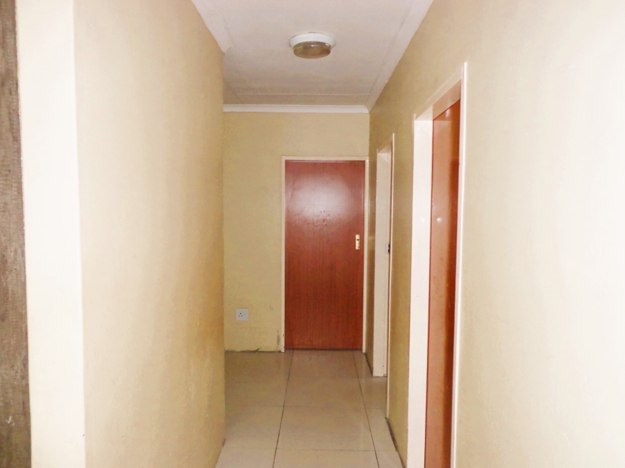 3 Bedroom Property for Sale in Mahlasedi Park Limpopo