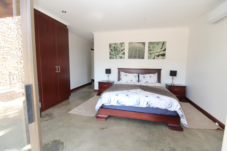 5 Bedroom Property for Sale in Zebula Golf Estate Limpopo