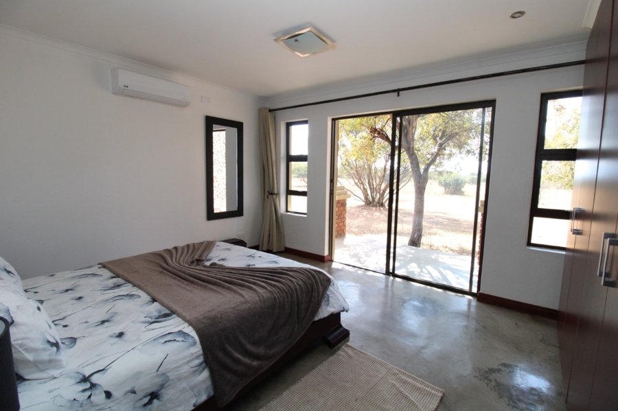 5 Bedroom Property for Sale in Zebula Golf Estate Limpopo