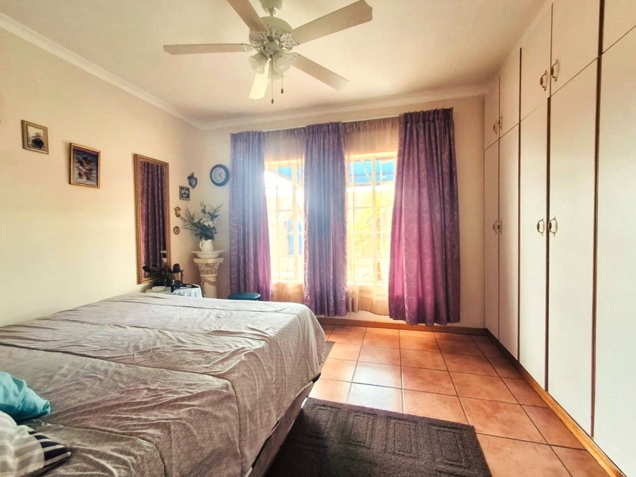 2 Bedroom Property for Sale in Koraal Retirement Village Limpopo