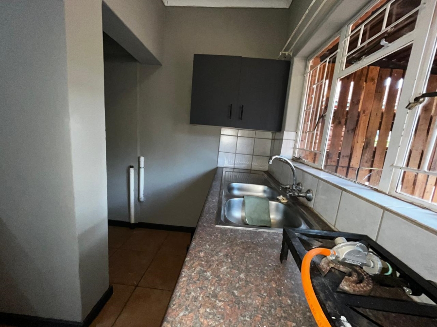 To Let 1 Bedroom Property for Rent in Chroompark Limpopo