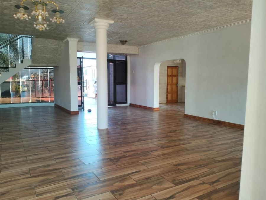 5 Bedroom Property for Sale in Riverside Estate Limpopo