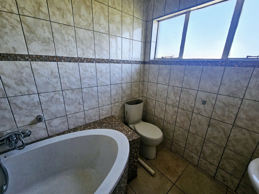 4 Bedroom Property for Sale in Louis Trichardt Limpopo