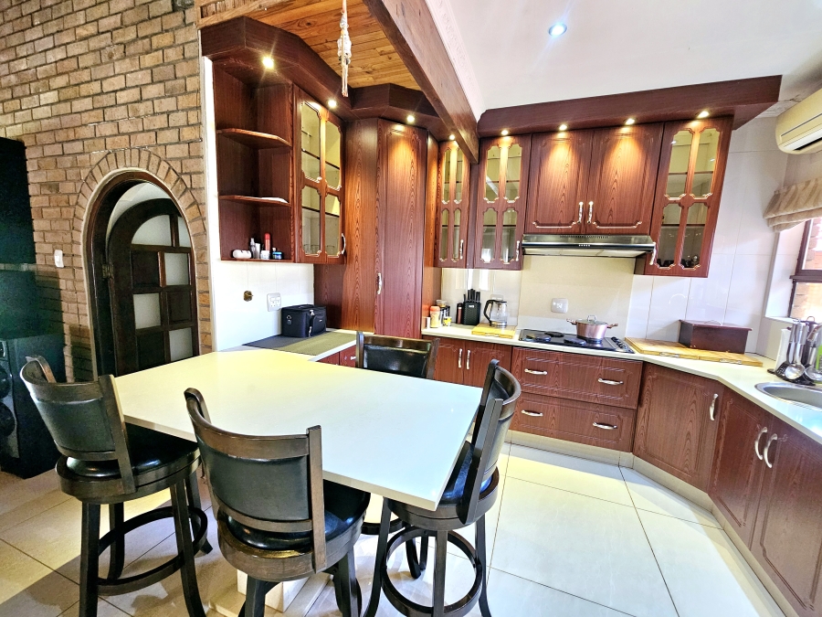 5 Bedroom Property for Sale in Louis Trichardt Limpopo