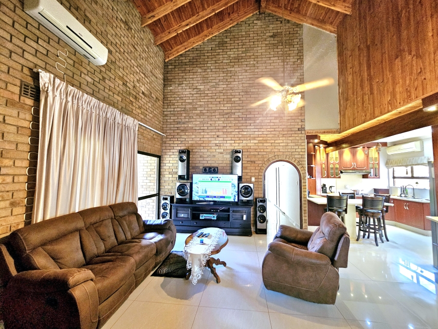 5 Bedroom Property for Sale in Louis Trichardt Limpopo