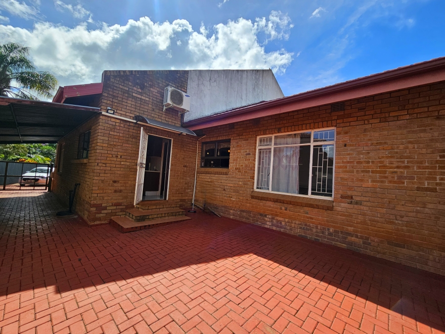 5 Bedroom Property for Sale in Louis Trichardt Limpopo