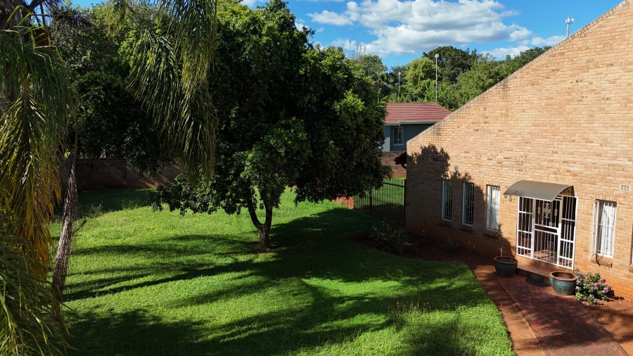 5 Bedroom Property for Sale in Louis Trichardt Limpopo