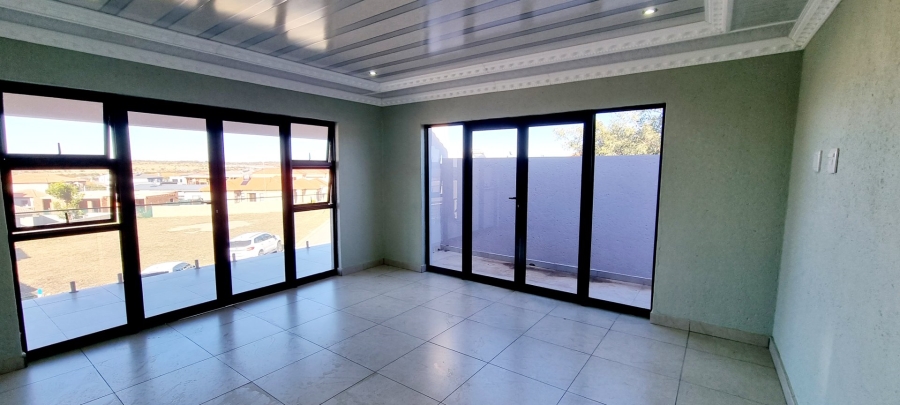 4 Bedroom Property for Sale in Woodhill Estate Limpopo