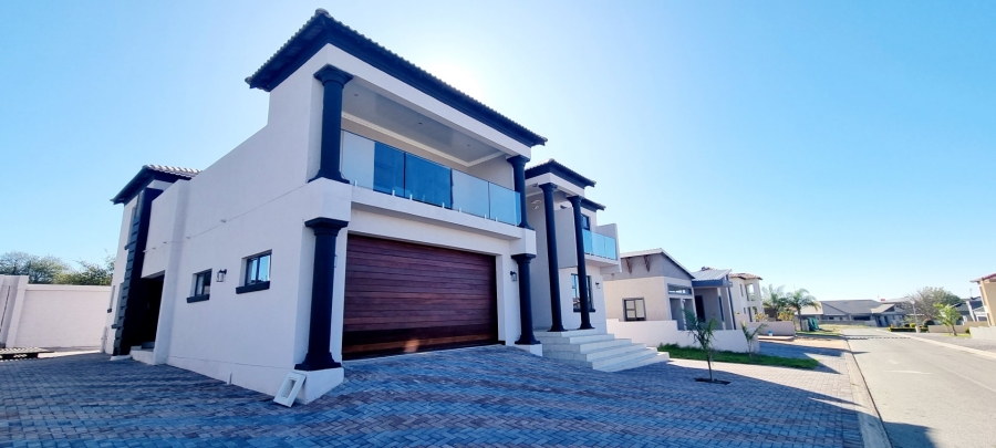 4 Bedroom Property for Sale in Woodhill Estate Limpopo