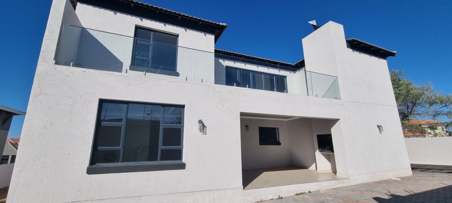 4 Bedroom Property for Sale in Woodhill Estate Limpopo