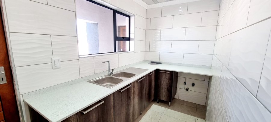 4 Bedroom Property for Sale in Woodhill Estate Limpopo