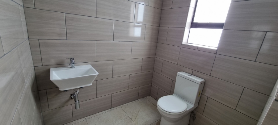 4 Bedroom Property for Sale in Woodhill Estate Limpopo