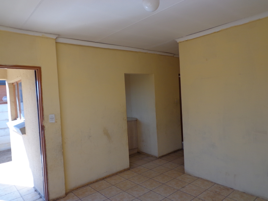 3 Bedroom Property for Sale in Mahlako-A-Phahla Gardens Limpopo