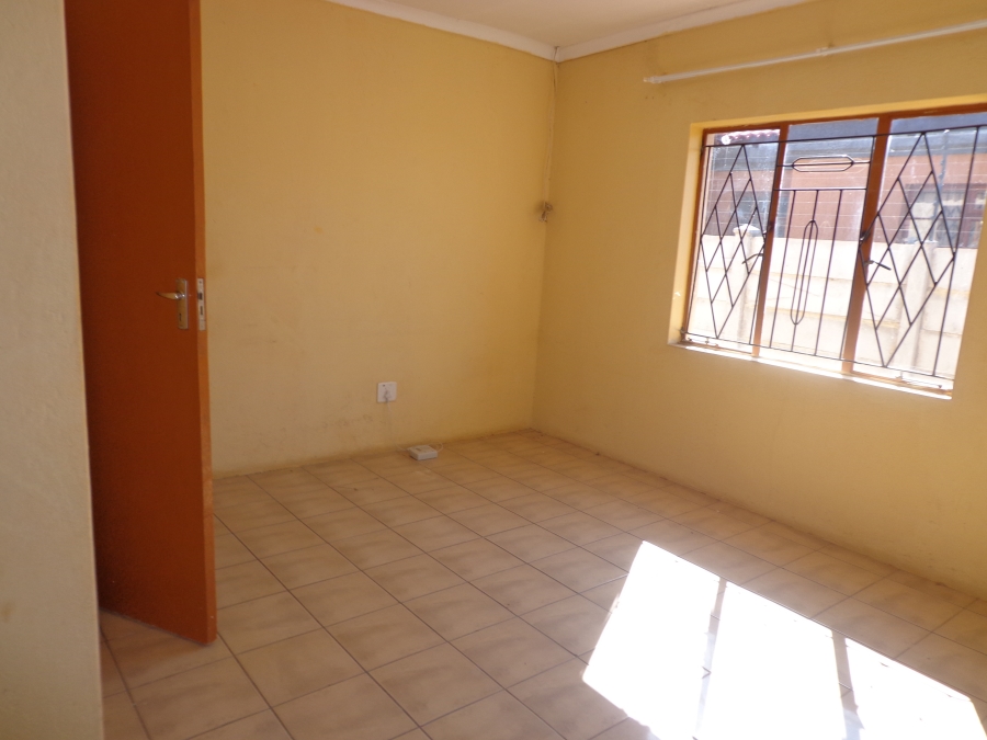 3 Bedroom Property for Sale in Mahlako-A-Phahla Gardens Limpopo