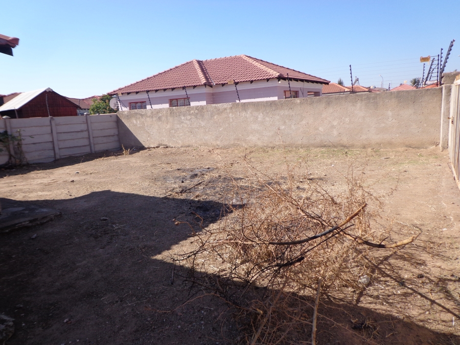 3 Bedroom Property for Sale in Mahlako-A-Phahla Gardens Limpopo