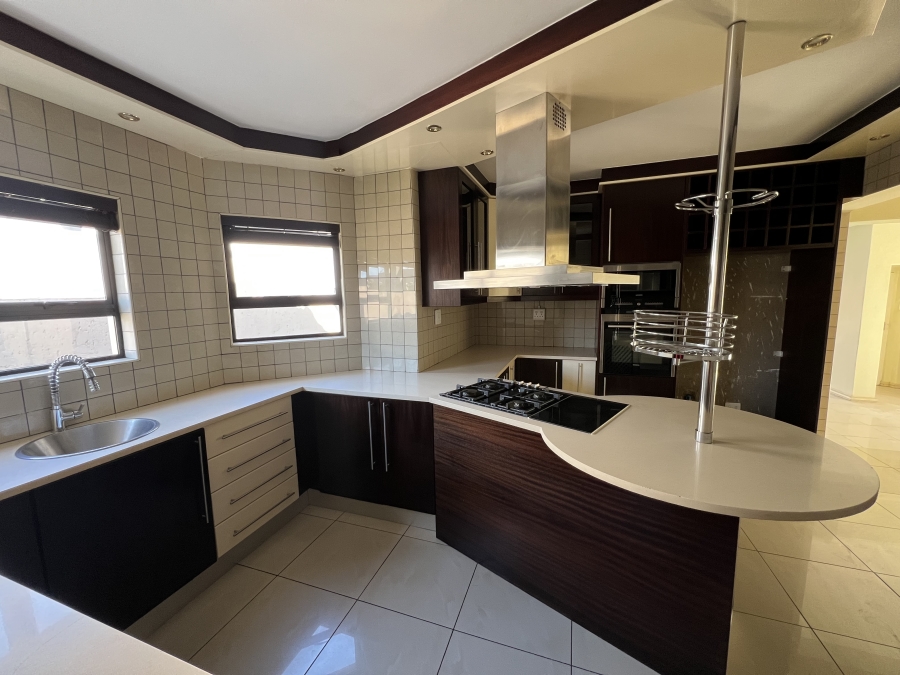 5 Bedroom Property for Sale in Thornhill Limpopo