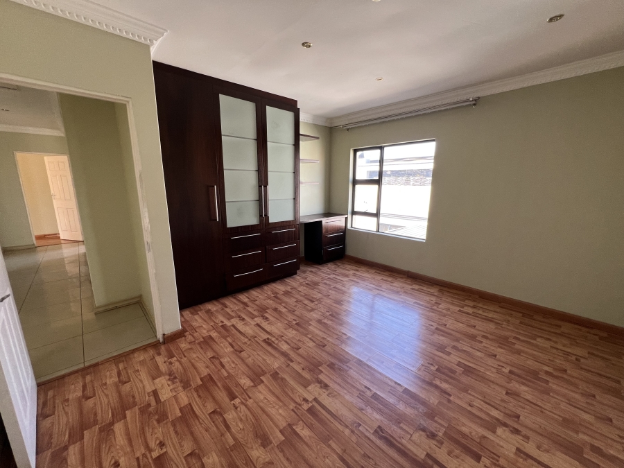 5 Bedroom Property for Sale in Thornhill Limpopo