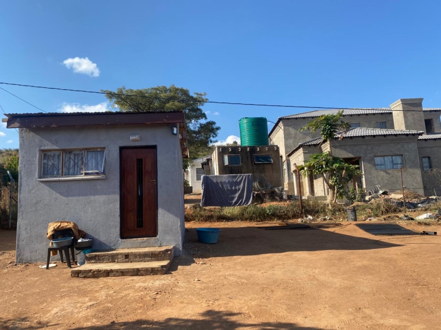 1 Bedroom Property for Sale in Mphego Limpopo