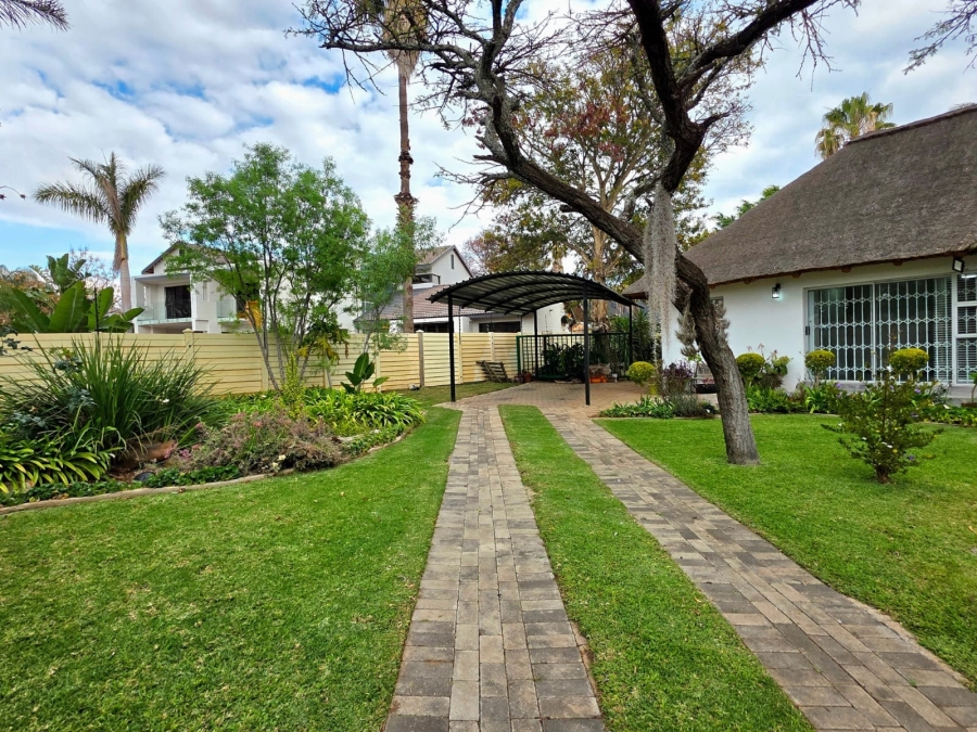 6 Bedroom Property for Sale in Bendor Limpopo