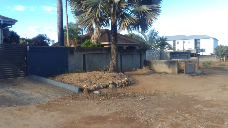 1 Bedroom Property for Sale in Muledane Limpopo