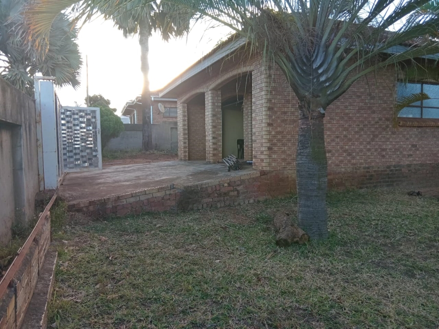 1 Bedroom Property for Sale in Muledane Limpopo